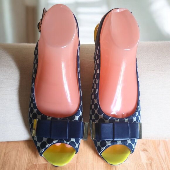 NEW POETIC LICENCE ( 8 ) MAD MONEY Polka Dot Peep Toe Wedge Sandals - Picture 6 of 11